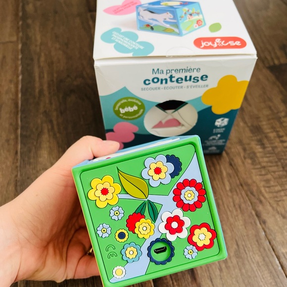 Cube d’éveil sonore ma première conteuse - Picture 3 of 10